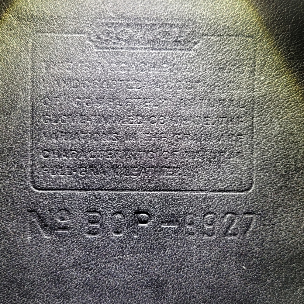 SOLD!!! Black Vintage Coach Willis Bag #9927 - Picture 8 of 9